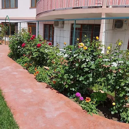 Raduga Apartrent * Kranevo