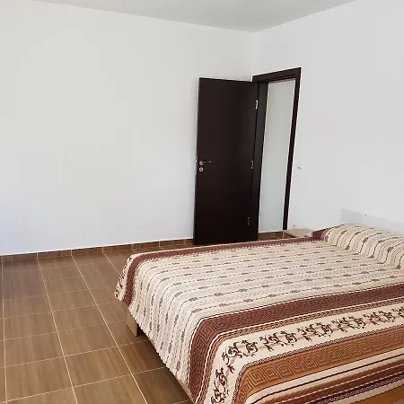 Apartamento Raduga Apartrent *
