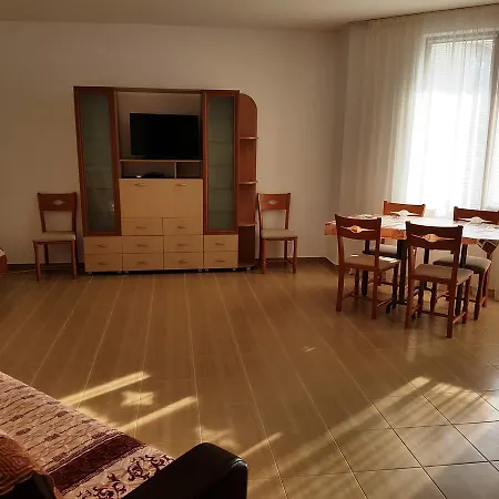 Raduga Apartrent Apartamento Kranevo