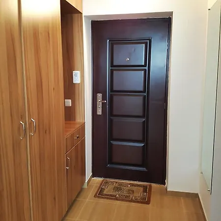 Apartamento Raduga Apartrent